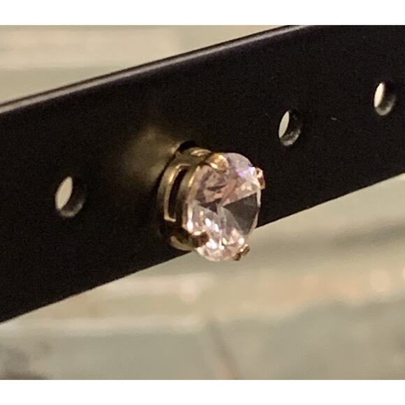 14K Yellow Gold and Cubic Zirconia Single Stud Earring - Picture 4 of 7